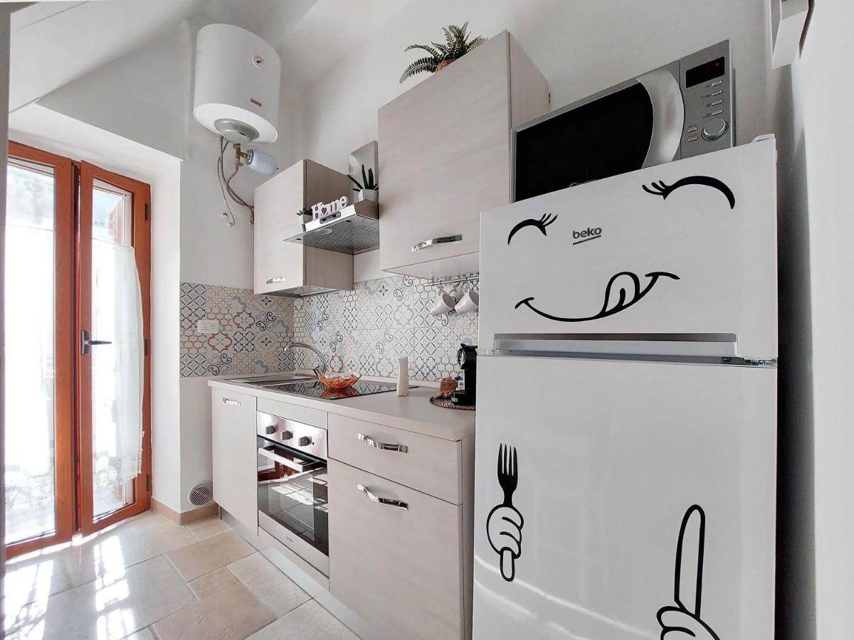 Casa Vacanze Lacorte Byfrancy Бари Экстерьер фото