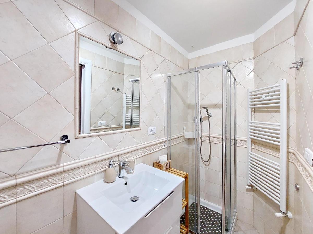 Casa Vacanze Lacorte Byfrancy Бари Экстерьер фото